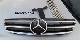 Mercedes CLK w209 facelift фейслифт решетка с емблема маска оригинална втора употреба